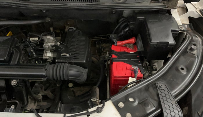 2022 Nissan MAGNITE XE, Petrol, Manual, 56,953 km, Engine View - Left