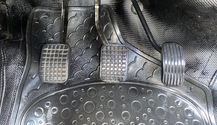 2017 Tata Tiago XZ PETROL, Petrol, Manual, 27,861 km, Pedals