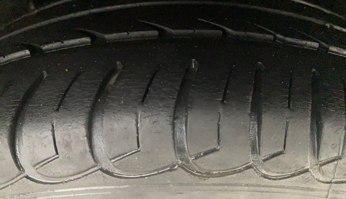2017 Tata Tiago XZ PETROL, Petrol, Manual, 27,861 km, Left Rear Tyre Tread
