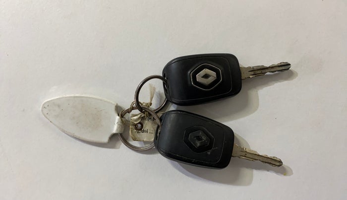 2022 Renault TRIBER RXT LIMITED EDITION, Petrol, Manual, 82,043 km, Key Close Up