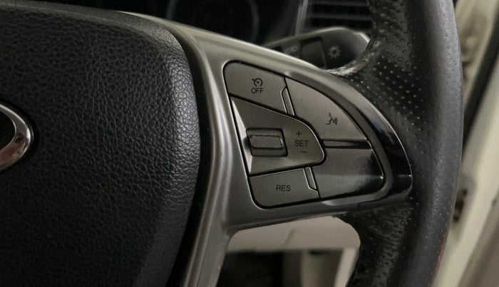 2019 Mahindra XUV300 W8 (O) 1.2 PETROL, Petrol, Manual, 75,045 km, Adaptive Cruise Control