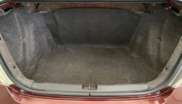 2015 Honda Amaze 1.2L I-VTEC S, Petrol, Manual, 61,393 km, Boot Inside