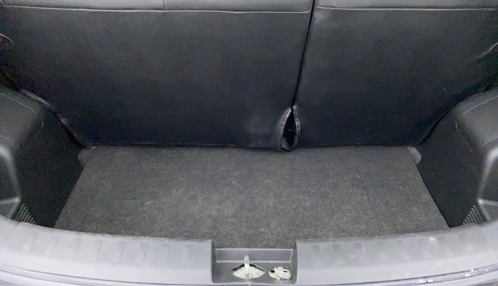 2017 Maruti Swift VXI OPT, Petrol, Manual, 16,759 km, Boot Inside View