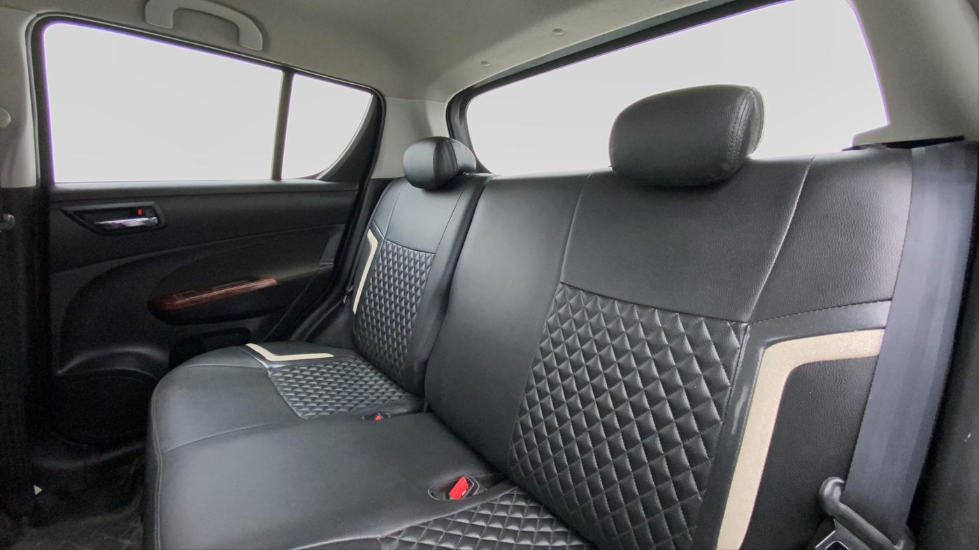 2017 Maruti Swift VXI OPT, Petrol, Manual, 16,759 km, Right Side Door Cabin View