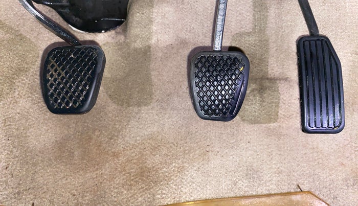 2016 Honda Amaze 1.2L I-VTEC VX, Petrol, Manual, 40,321 km, Pedals