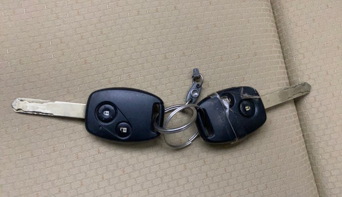 2016 Honda Amaze 1.2L I-VTEC VX, Petrol, Manual, 40,321 km, Key Close Up