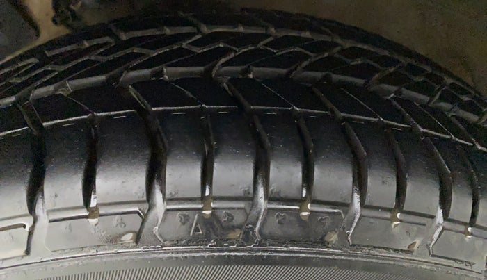 2017 Honda Amaze 1.2 EMT I VTEC, Petrol, Manual, 74,577 km, Right Front Tyre Tread