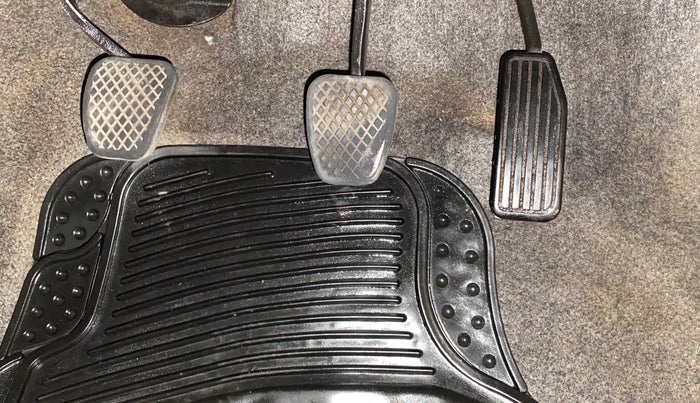 2017 Honda Amaze 1.2 EMT I VTEC, Petrol, Manual, 74,577 km, Pedals