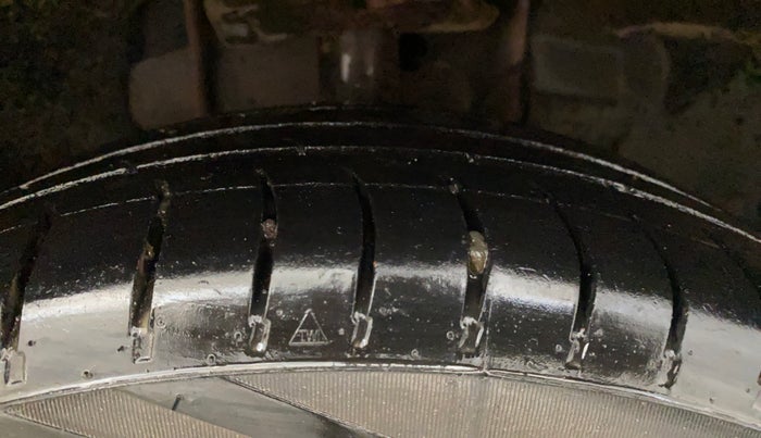 2019 Tata Tiago XT PETROL, Petrol, Manual, 86,264 km, Right Front Tyre Tread