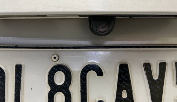 2018 Hyundai Verna 1.6 VTVT SX O, CNG, Manual, 57,181 km, Parking Camera