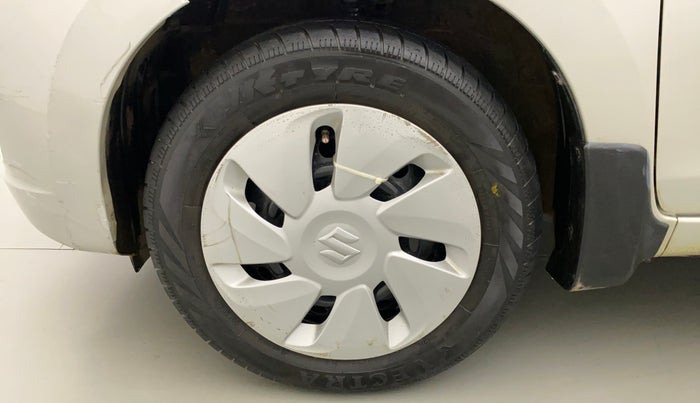 2015 Maruti Celerio ZXI, Petrol, Manual, 26,330 km, Left Front Wheel