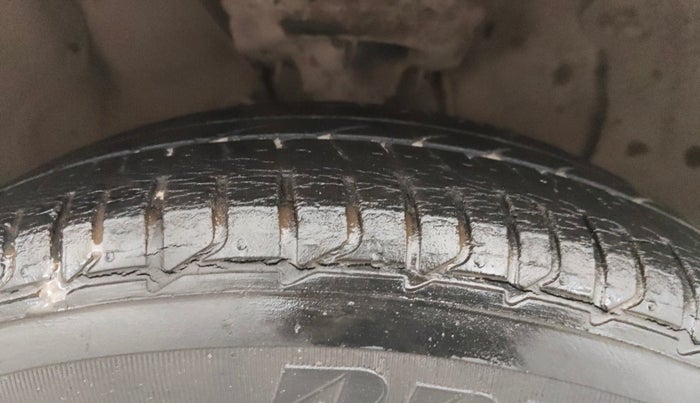 2019 Hyundai Elite i20 ASTA (O) CVT, Petrol, Automatic, 34,197 km, Right Front Tyre Tread