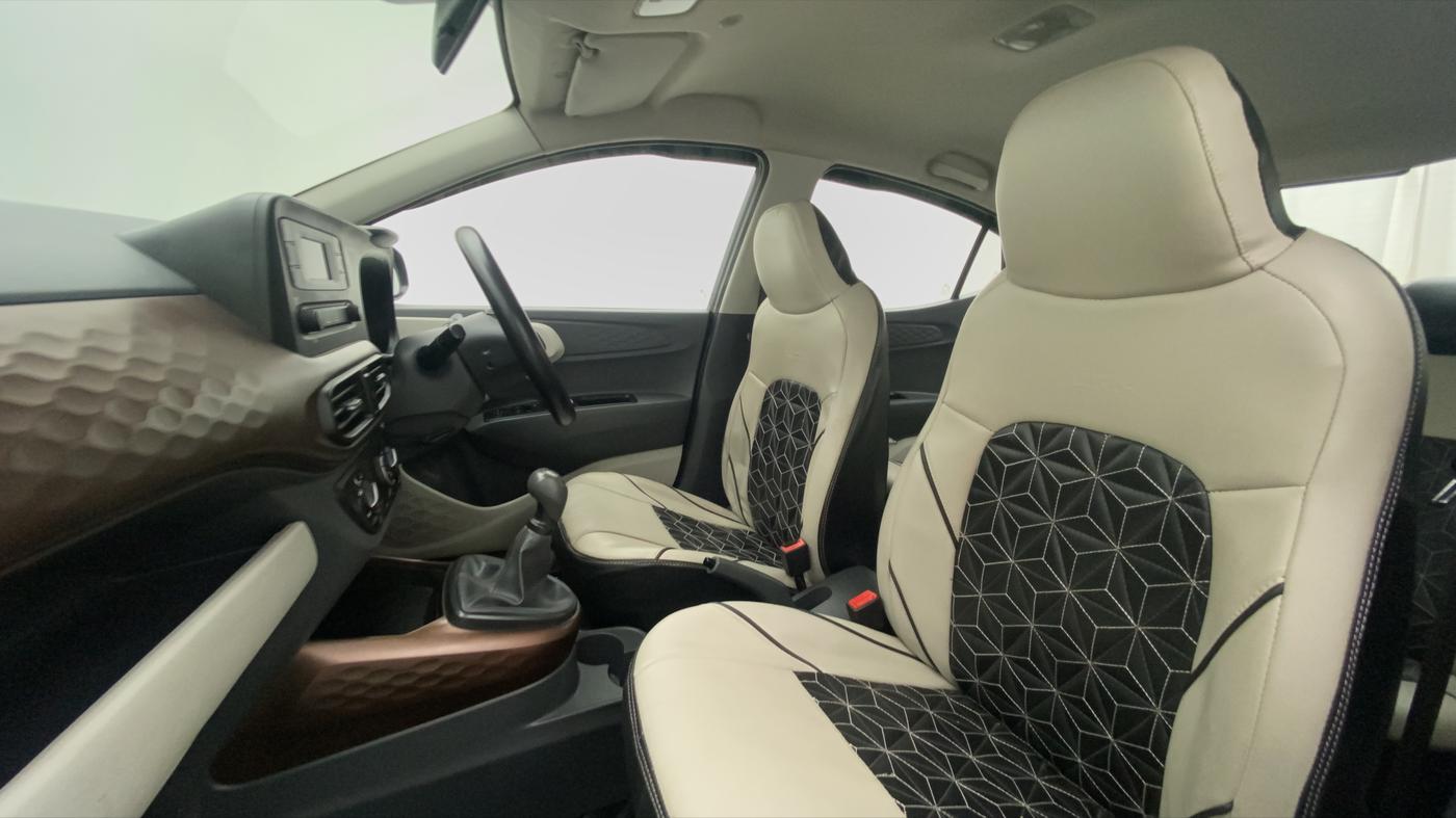 2020 Hyundai AURA S 1.2 CNG, CNG, Manual, 43,410 km, Right Side Front Door Cabin