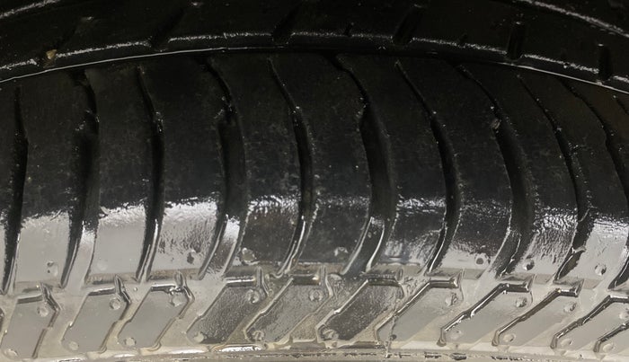 2020 Ford Ecosport TREND 1.5L PETROL, Petrol, Manual, 31,605 km, Left Front Tyre Tread