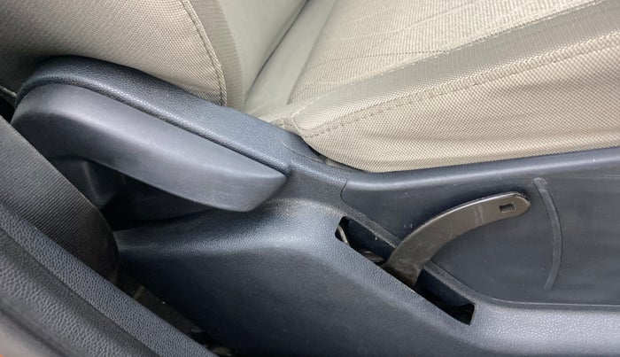 2020 Ford Ecosport TREND 1.5L PETROL, Petrol, Manual, 31,605 km, Driver Side Adjustment Panel