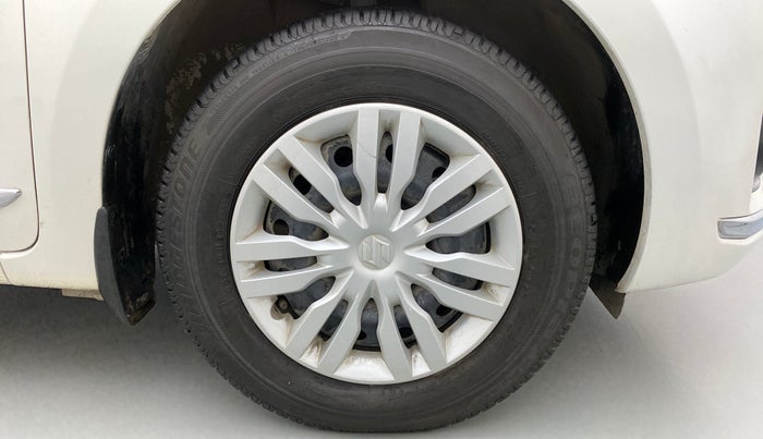 2019 Maruti Dzire VXI AMT, Petrol, Automatic, 33,434 km, Right Front Wheel