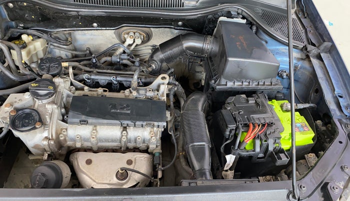 2017 Volkswagen Ameo HIGHLINE1.2L, Petrol, Manual, 47,711 km, Engine View - Left