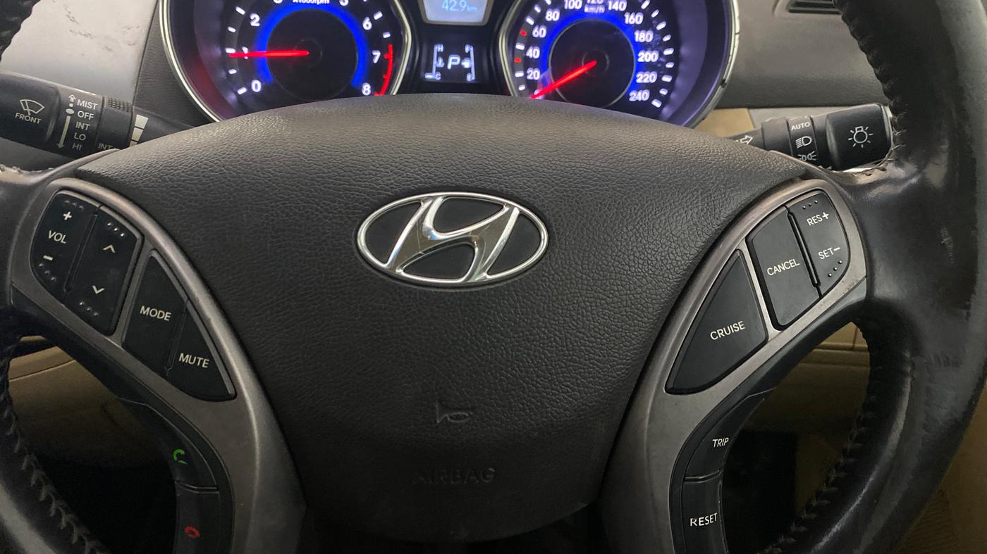 2013 Hyundai New Elantra 1.8 SX AT VTVT, Petrol, Automatic, 39,436 km, Adaptive Cruise Control
