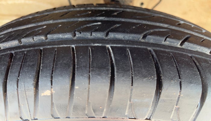 2019 Maruti S PRESSO VXI PLUS AMT, Petrol, Automatic, 31,031 km, Left Front Tyre Tread