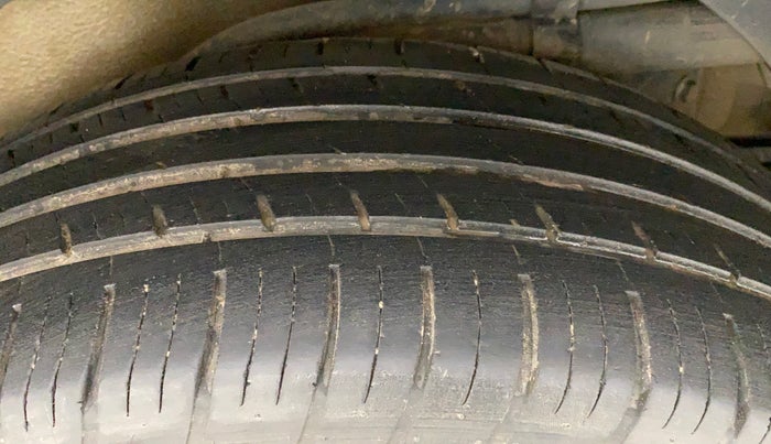2018 Mahindra XUV500 W11 AT, Diesel, Automatic, 74,191 km, Left Rear Tyre Tread