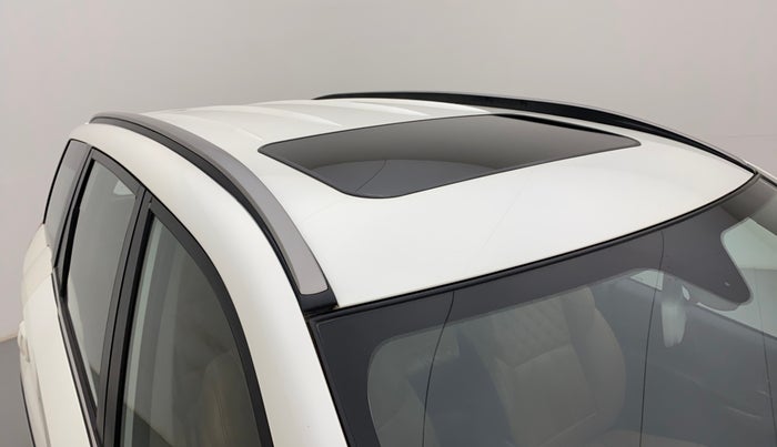 2018 Mahindra XUV500 W11 AT, Diesel, Automatic, 74,191 km, Roof