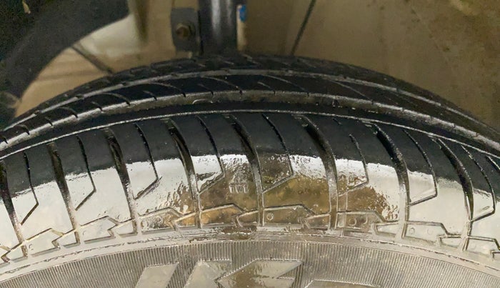 2021 Maruti Dzire VXI, Petrol, Manual, 13,033 km, Left Front Tyre Tread