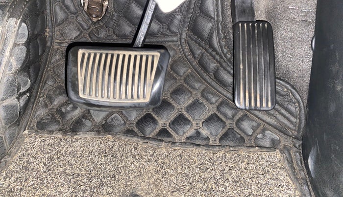 2022 KIA SELTOS  HTX IVT G, Petrol, Automatic, 42,145 km, Pedals