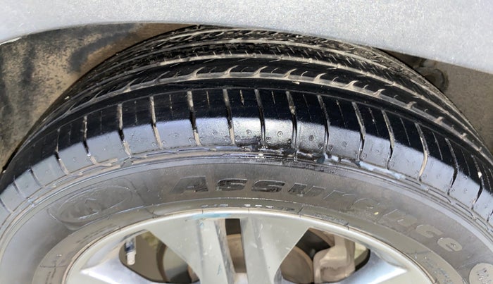 2022 KIA SELTOS  HTX IVT G, Petrol, Automatic, 42,145 km, Left Rear Tyre Tread