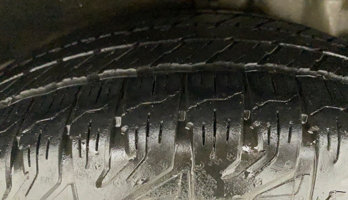 2015 Honda CRV 2.0L I-VTEC 2WD AT, Petrol, Automatic, 81,888 km, Right Rear Tyre Tread