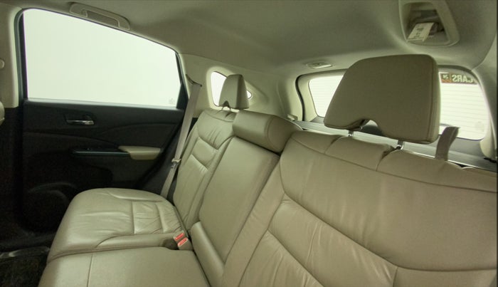 2015 Honda CRV 2.0L I-VTEC 2WD AT, Petrol, Automatic, 81,888 km, Right Side Rear Door Cabin