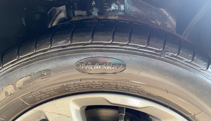 2018 Ford FREESTYLE TITANIUM 1.2 PETROL, Petrol, Manual, 56,895 km, Right Front Tyre Tread