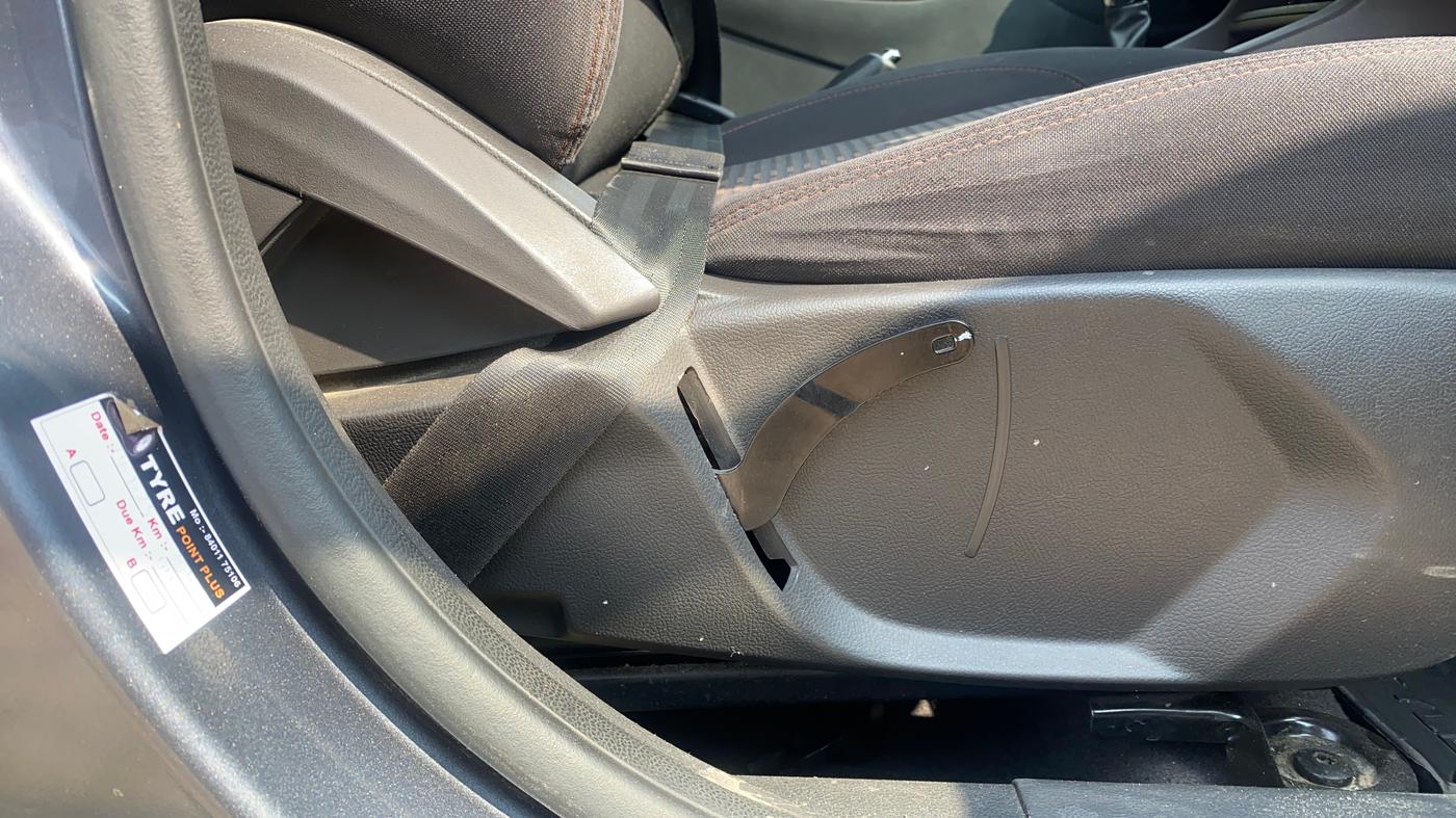 2018 Ford FREESTYLE TITANIUM 1.2 PETROL, Petrol, Manual, 57,098 km, Driver Side Adjustment Panel