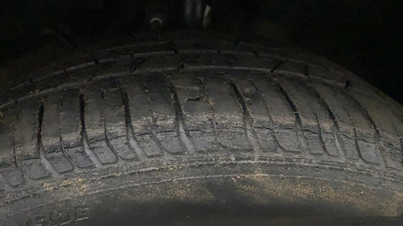 2022 Maruti Baleno ALPHA PETROL 1.2, Petrol, Manual, 77,616 km, Left Front Tyre Tread