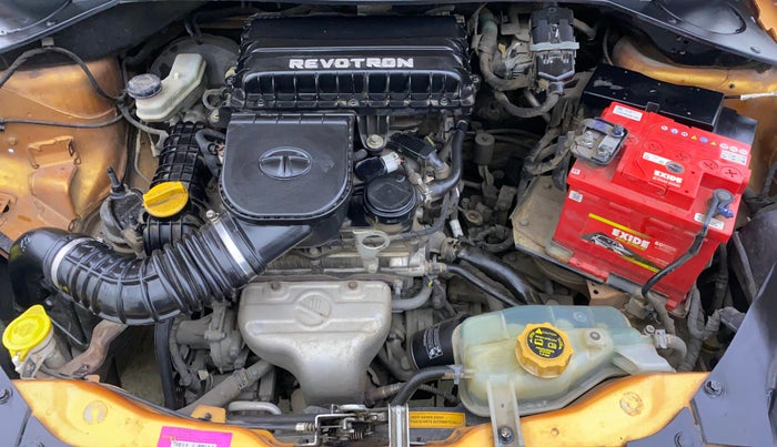 2017 Tata Tiago XT PETROL, Petrol, Manual, 49,528 km, Engine View