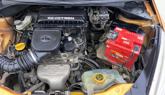 2017 Tata Tiago XT PETROL, Petrol, Manual, 49,528 km, Engine View - Left