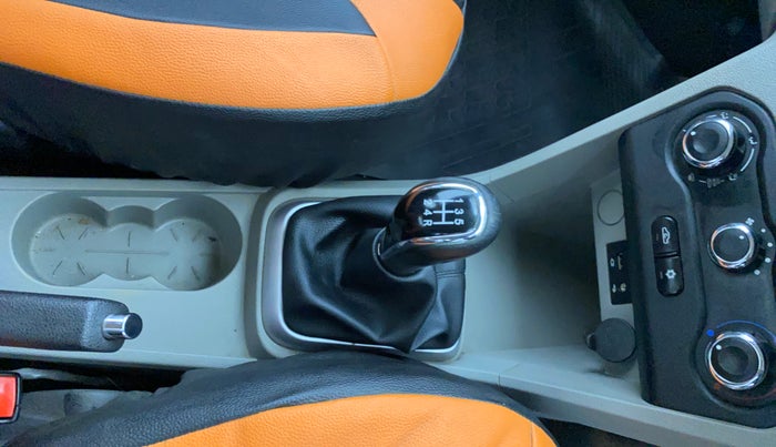 2017 Tata Tiago XT PETROL, Petrol, Manual, 49,528 km, Gear Lever