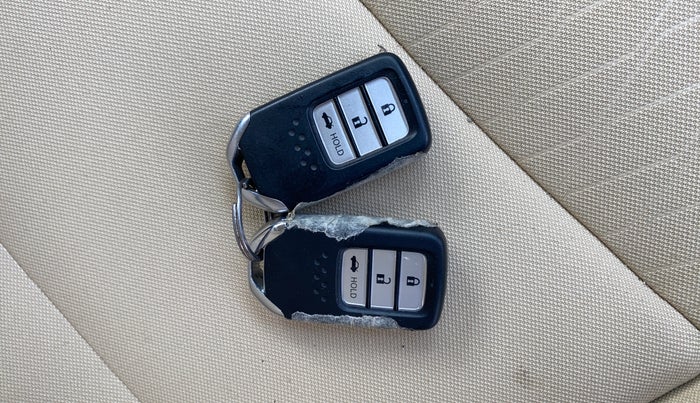 2021 Honda City 1.5L I-VTEC V MT 5TH GEN, Petrol, Manual, 18,470 km, Key Close Up