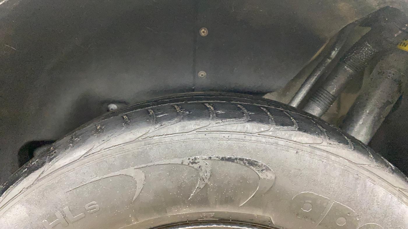 2019 Mahindra MARAZZO M4 8 STR, Diesel, Manual, 73,769 km, Left Rear Tyre Tread