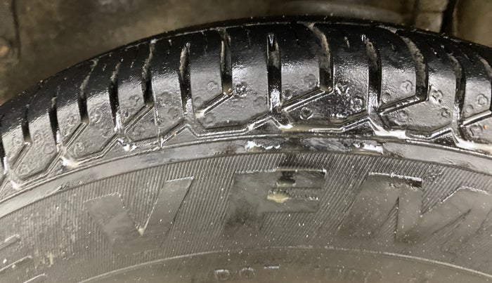 2012 Maruti Alto 800 LXI, Petrol, Manual, 34,058 km, Left Front Tyre Tread