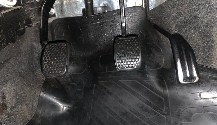 2012 Maruti Alto 800 LXI, Petrol, Manual, 34,058 km, Pedals