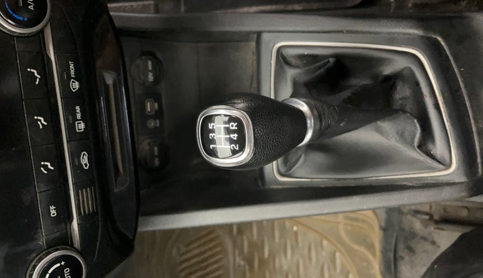 2015 Hyundai Elite i20 ASTA 1.2, Petrol, Manual, 79,552 km, Gear Lever