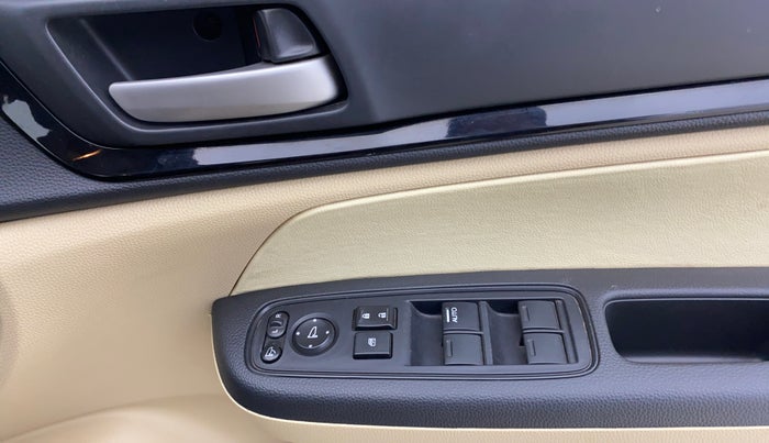 2019 Honda Amaze 1.2L I-VTEC VX, Petrol, Manual, 34,634 km, Driver Side Door Panels Control