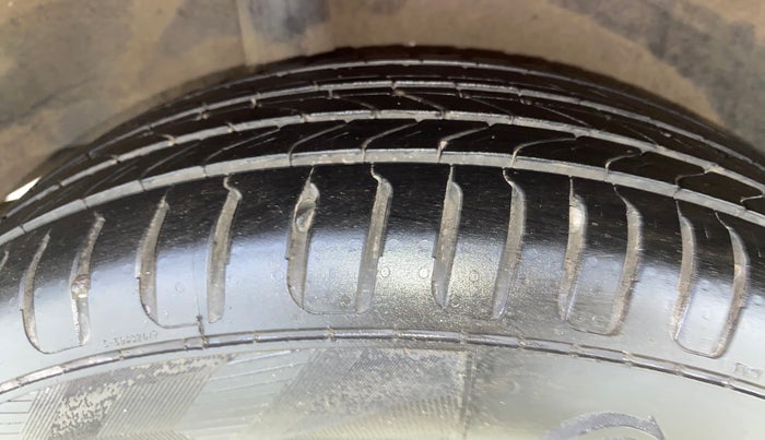 2019 Honda Amaze 1.2L I-VTEC VX, Petrol, Manual, 34,634 km, Right Rear Tyre Tread