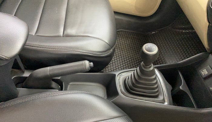 2019 Honda Amaze 1.2L I-VTEC VX, Petrol, Manual, 34,634 km, Gear Lever