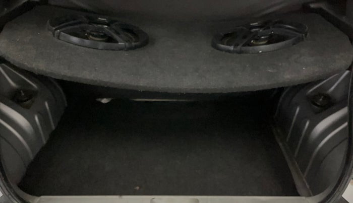 2017 Renault Kwid RXL, Petrol, Manual, 59,888 km, Boot Inside