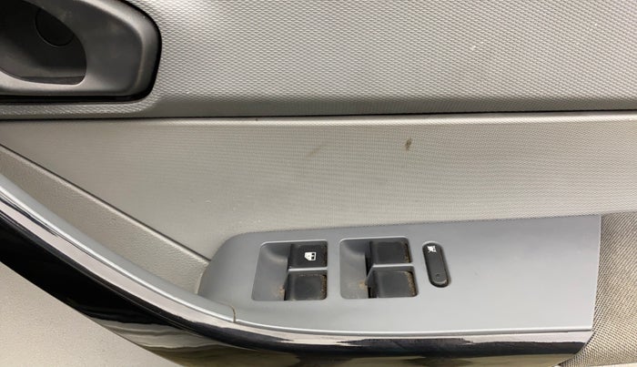 2021 Tata TIGOR XZ PETROL, Petrol, Manual, 28,365 km, Driver Side Door Panels Control