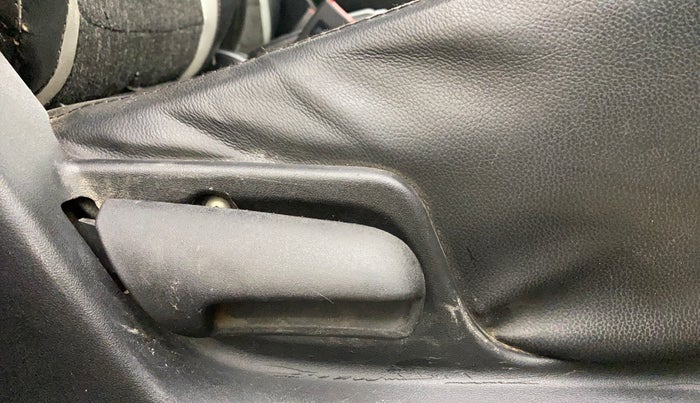 2012 Maruti Swift VXI, Petrol, Manual, 93,679 km, Driver Side Adjustment Panel