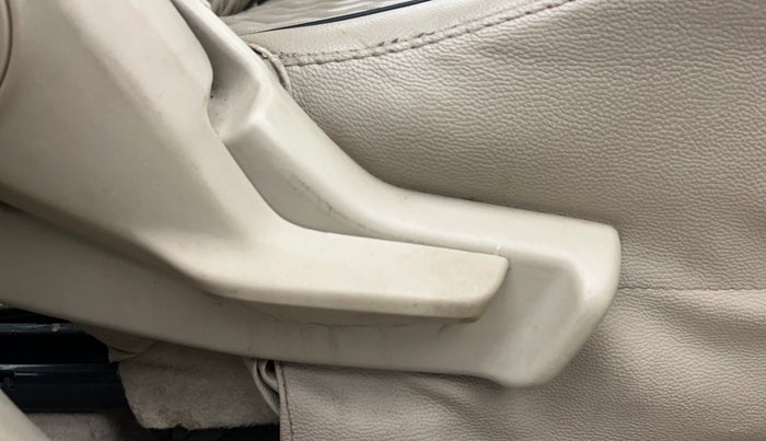 2018 Maruti Dzire LXI, Petrol, Manual, 65,881 km, Driver Side Adjustment Panel