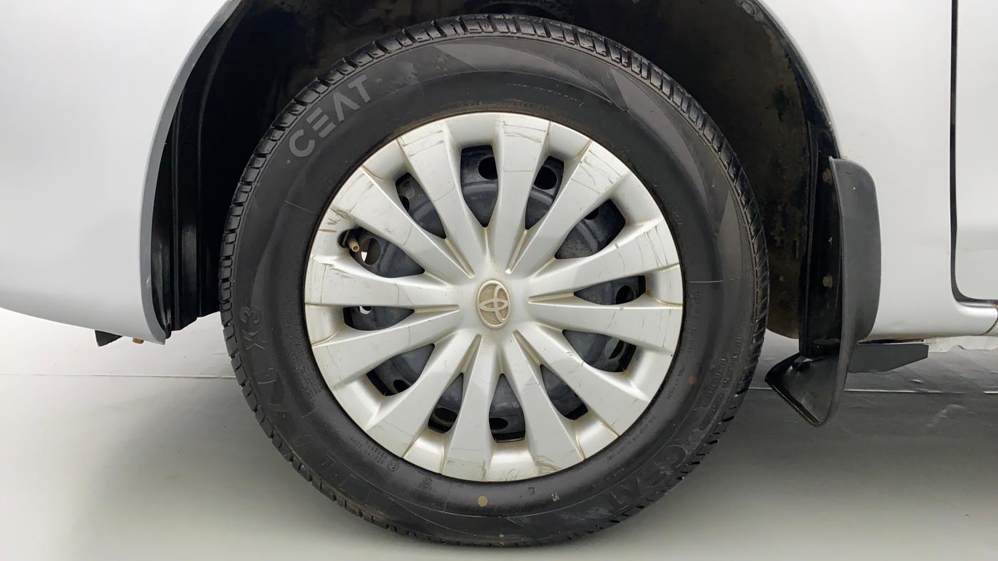 2011 Toyota Etios G SP, Petrol, Manual, 34,490 km, Left Front Wheel