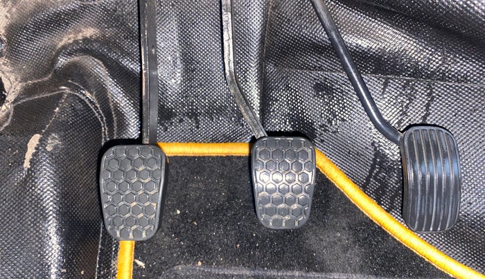 2019 Tata Tiago XZ PLUS PETROL, Petrol, Manual, 66,612 km, Pedals